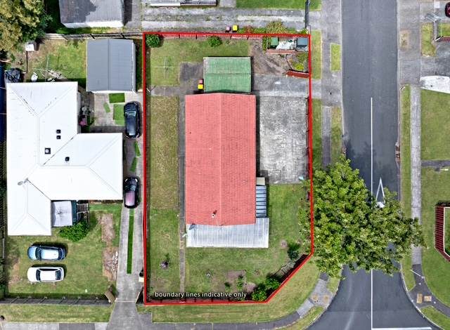 29 Sandrine Avenue, Clover Park, Auckland - Carousel 2