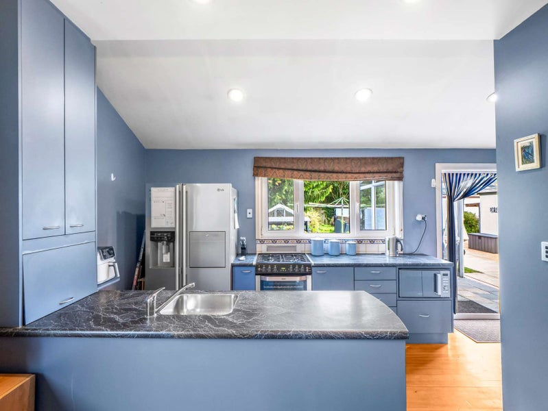 15 Cleveland Street, Edgeware, Christchurch - Carousel 2