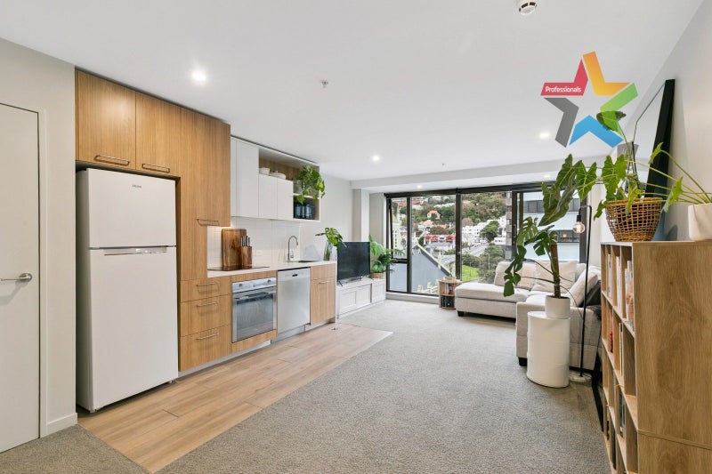 604/166 Victoria Street, Te Aro, Wellington - Carousel 2