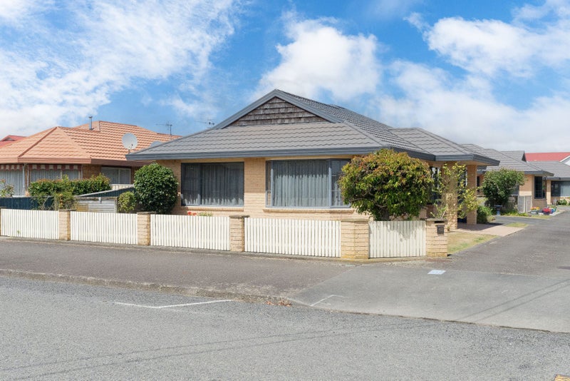41 Durham Street, Levin, Levin - Carousel 1