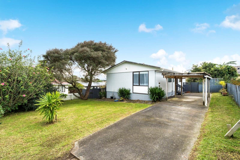 33 Starforth Place, Henderson, Auckland - Carousel 2