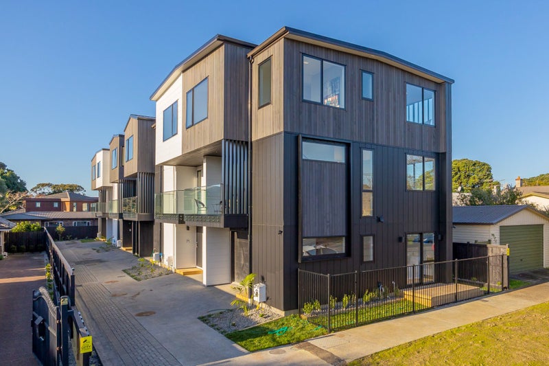 4F Nolan Road, Greenlane, Auckland - Carousel 1