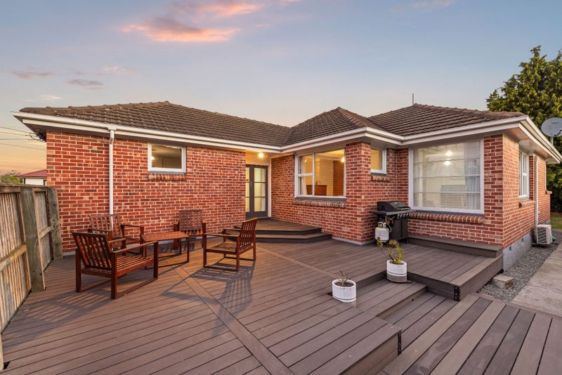 82 Daniels Road, Redwood, Christchurch - Carousel 1