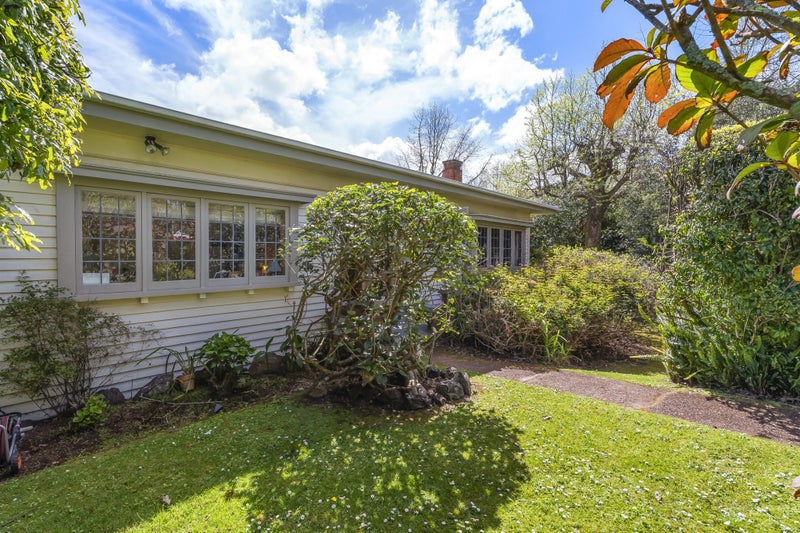 657 Manukau Road, Royal Oak, Auckland - Carousel 1