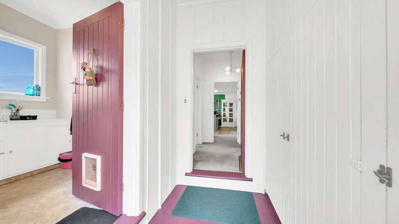 7 Derwent Street, Oamaru - Carousel 30