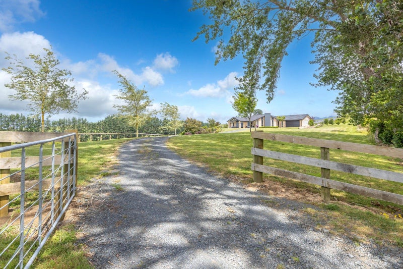 998 Limeworks Loop Road, Karamu, Waipa, Waikato - Carousel 1