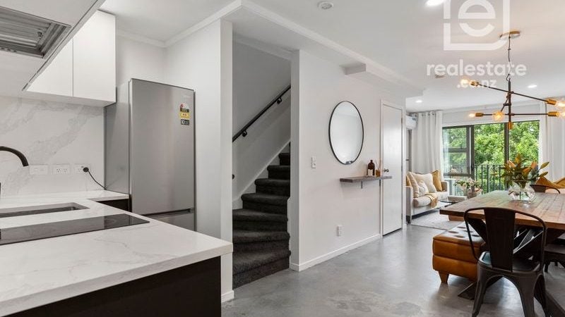 30/42 St Benedicts Street, Newton, Auckland - Carousel 1