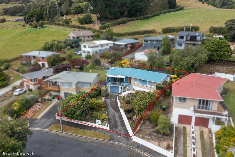 51 Elwyn Crescent, Green Island, Dunedin - Carousel 2