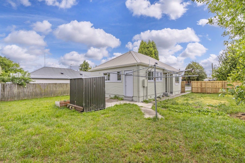 16 Garvins Road, Hornby, Christchurch - Carousel 12