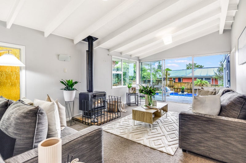 21 Pelorus Street, Glenview, Hamilton - Carousel 2