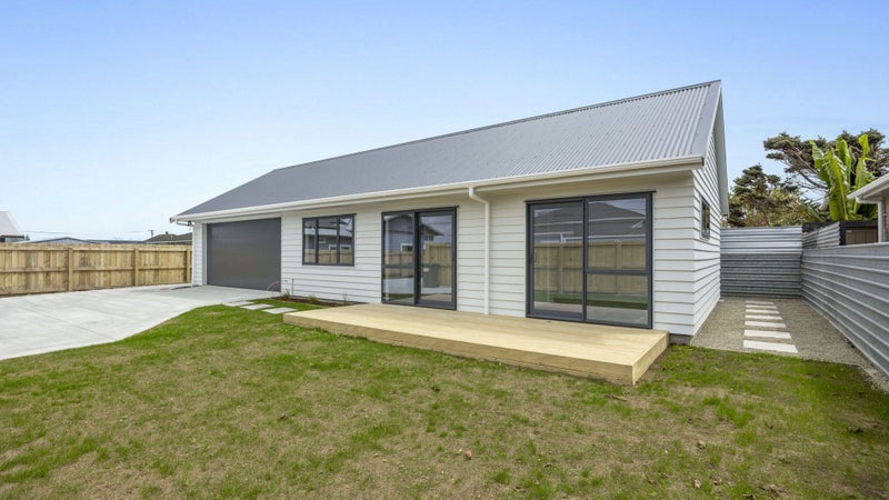43 Collins Street, Hawera, Hawera - Carousel 1