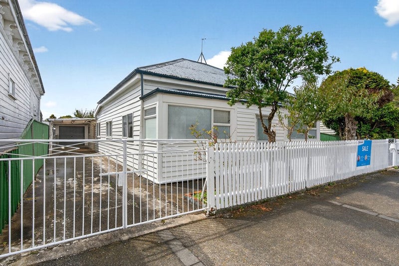 69 Holloway Street, Carterton - Carousel 2
