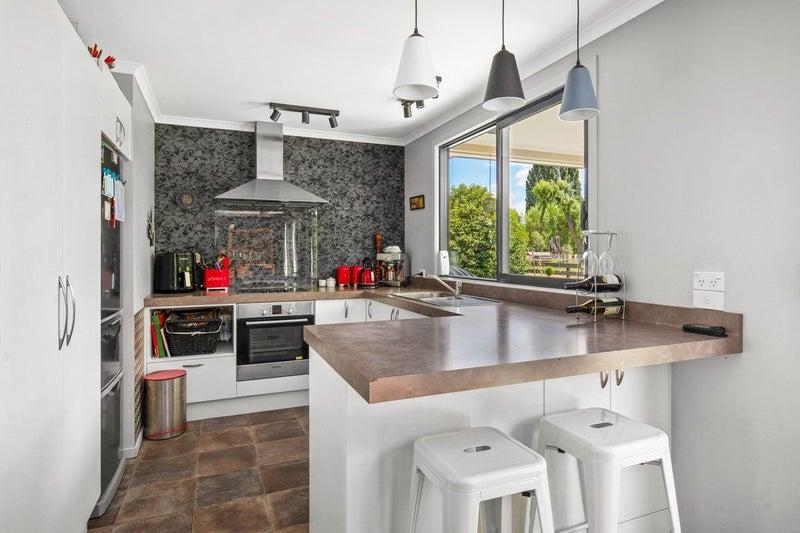 24 Blackman Avenue, Sawyers Bay, Port Chalmers - Carousel 2