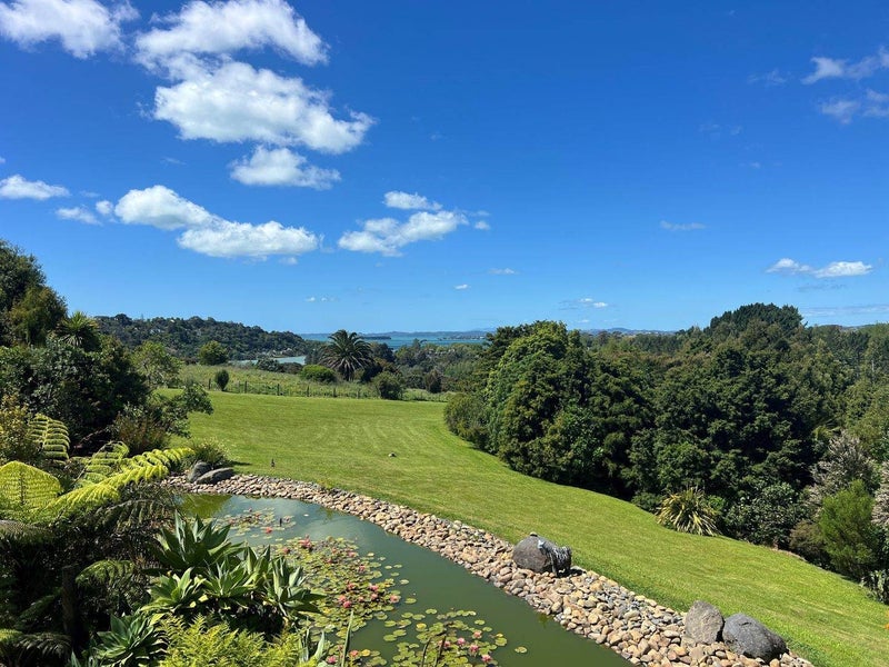15 Tudor Park Drive, Whitford, Manukau City, Auckland - Carousel 50
