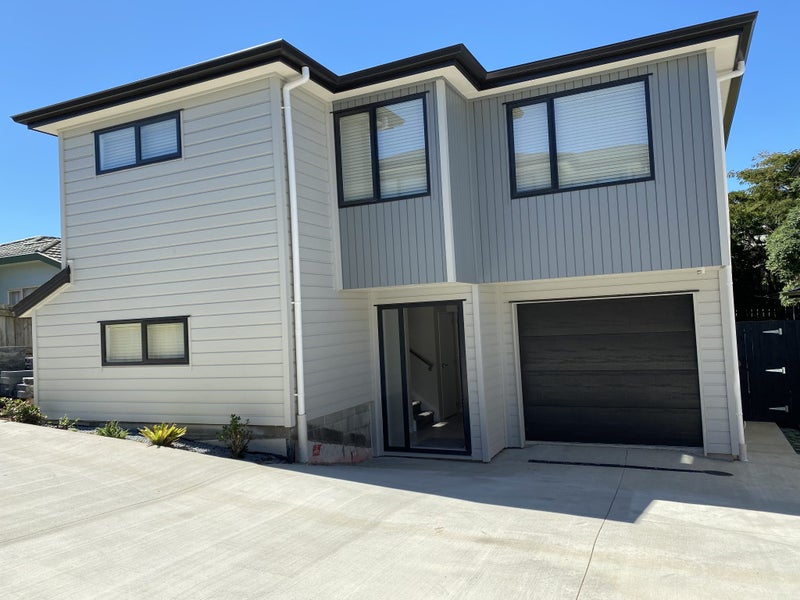 14A Whitford Avenue, Mount Wellington, Auckland - Carousel 1