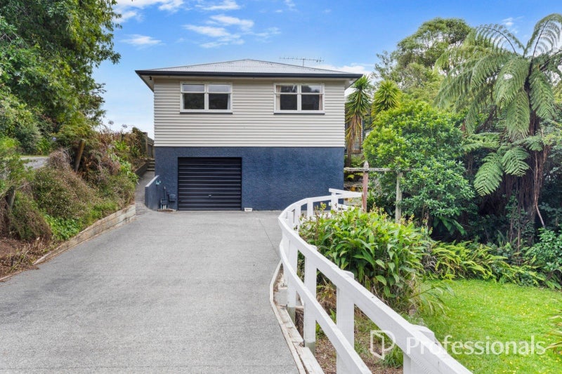 31 Rimu Road, Raumati Beach, Paraparaumu - Carousel 1