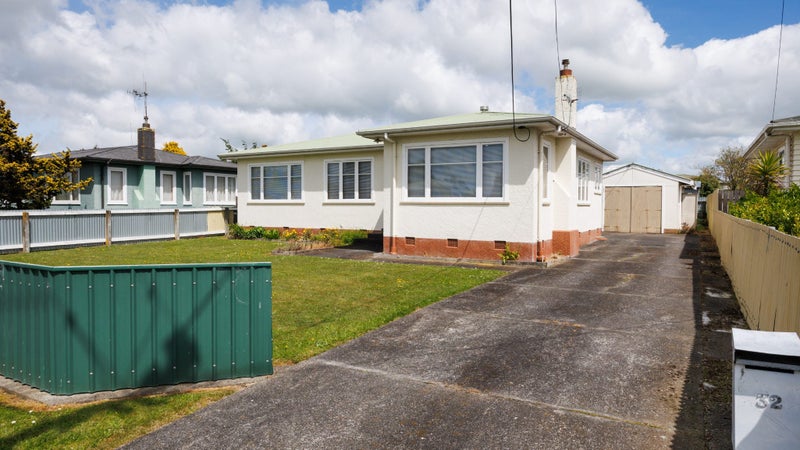 32 Andrew Street, Feilding, Feilding - Carousel 1