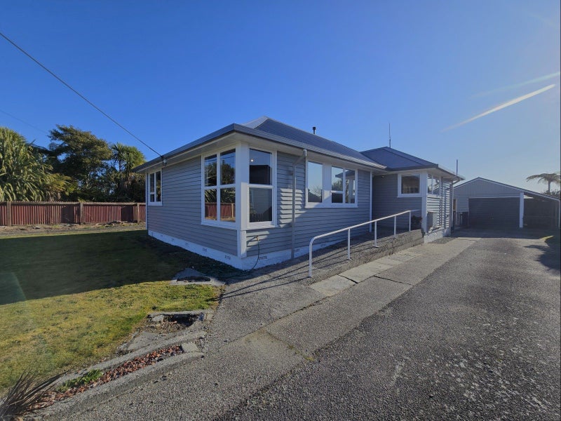 127 Hoffman Street, Hokitika - Carousel 1