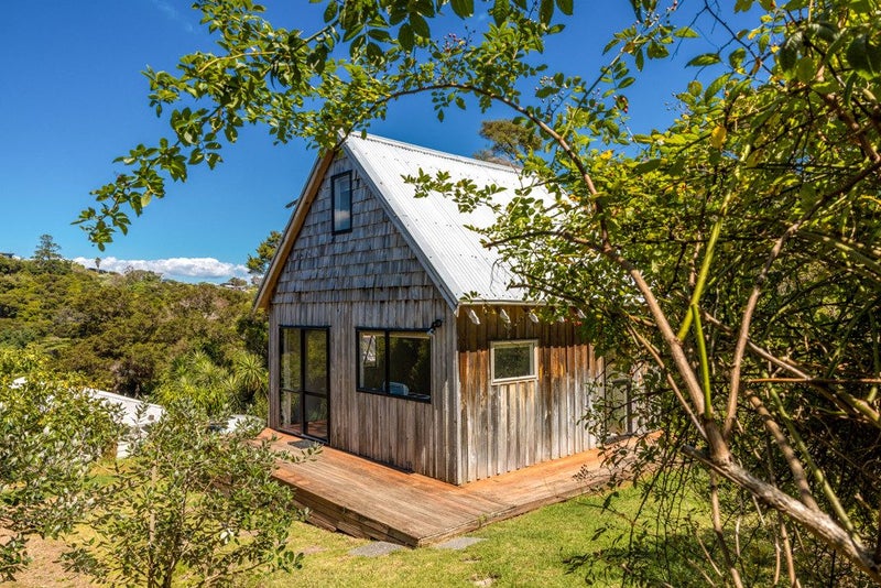 20 Makora Avenue, Oneroa, Waiheke Island - Carousel 45