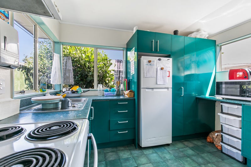 2/11 Church Road, Māngere Bridge, Auckland - Carousel 2