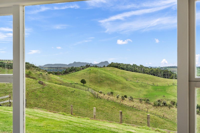 97 Eilean Donan Drive, Waipu, Waipu - Carousel 1