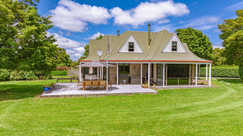 31 Tararua Drive, Upper Plain - Carousel 1
