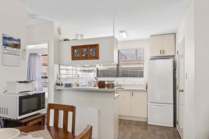 3/15 Goldsmith Place, Waltham, Christchurch - Carousel 2