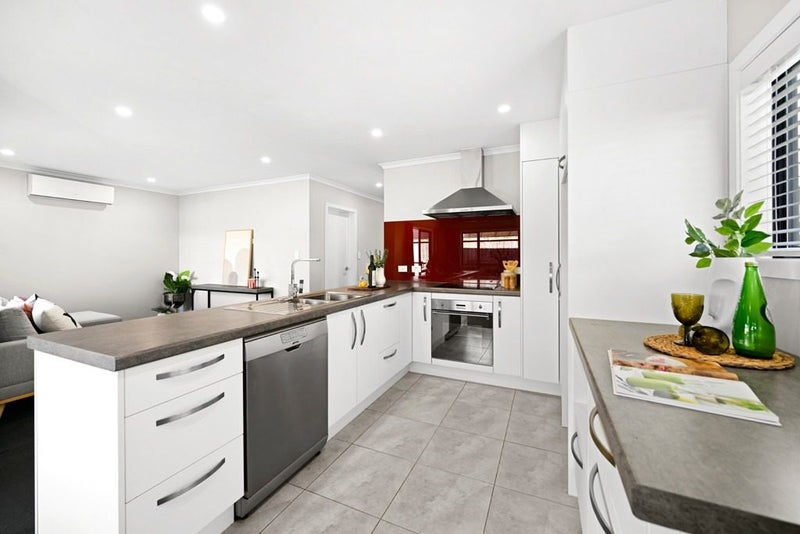 35 Tennille Street, Flagstaff, Hamilton, Waikato - Carousel 2