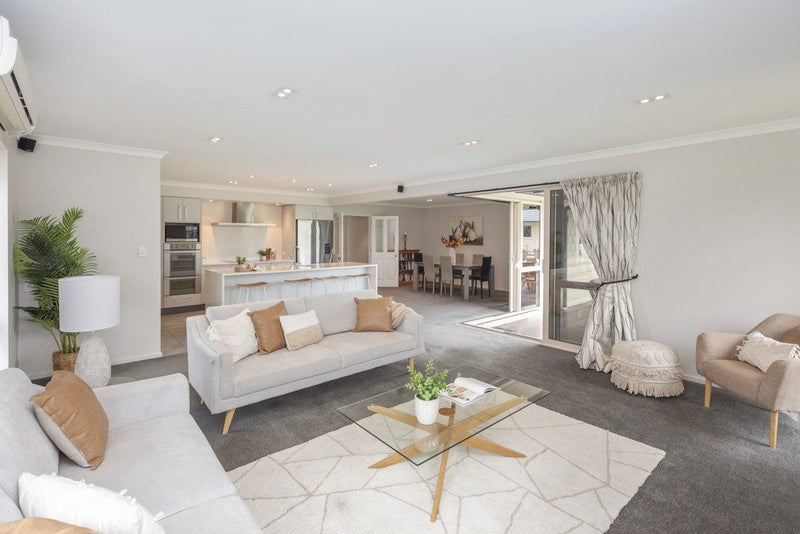 36 Oak Tree Lane, Rolleston, Rolleston - Carousel 2