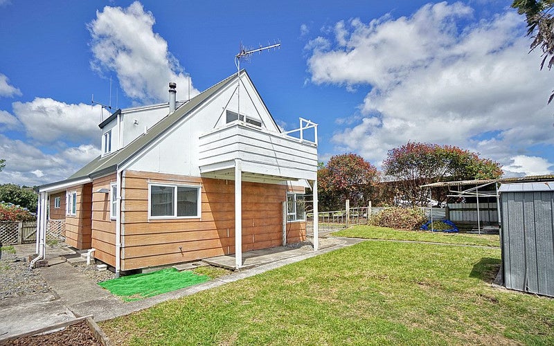57 MacLoughlin Drive, Te Puke, Te Puke - Carousel 2
