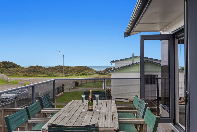 6 Tuati Street, Ohope, Ohope - Carousel 1