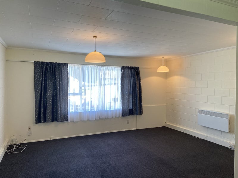 13/98 Pharazyn Street, Melling, Lower Hutt - Carousel 1