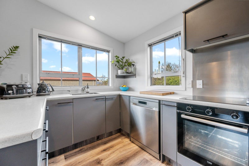 10A Lanes Road, Bridge Hill, Alexandra - Carousel 2