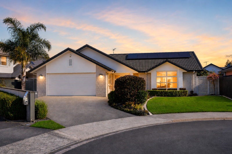 21 Merlin Close, Huntington, Hamilton - Carousel 1
