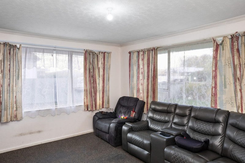 1/71 Hills Road, Edgeware, Christchurch - Carousel 8