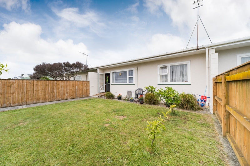 2B Martin Street, Palmerston North, Palmerston North - Carousel 1
