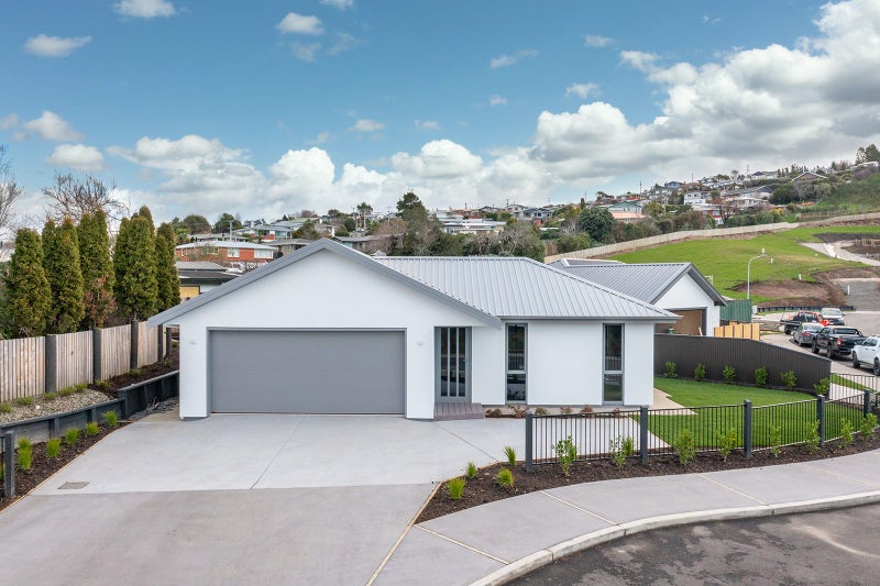 5 Tapley Close, Halfway Bush, Dunedin - Carousel 1