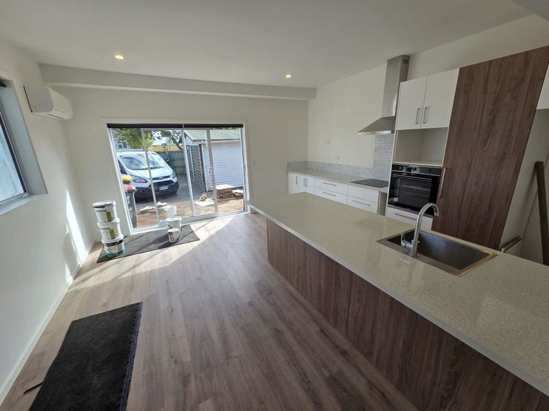 5 Kawaka Street, Riccarton, Christchurch - Carousel 2