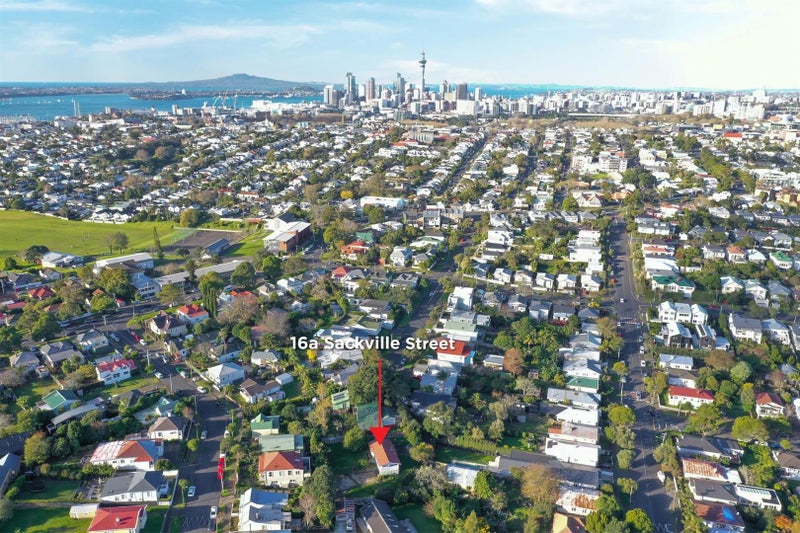 16A Sackville Street, Grey Lynn, Auckland - Carousel 2