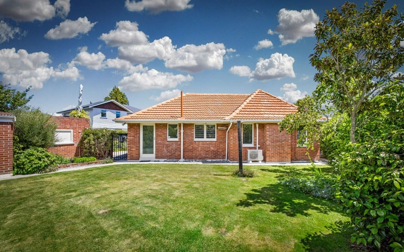 2/188 Clyde Road, Fendalton, Christchurch City, Canterbury - Carousel 2