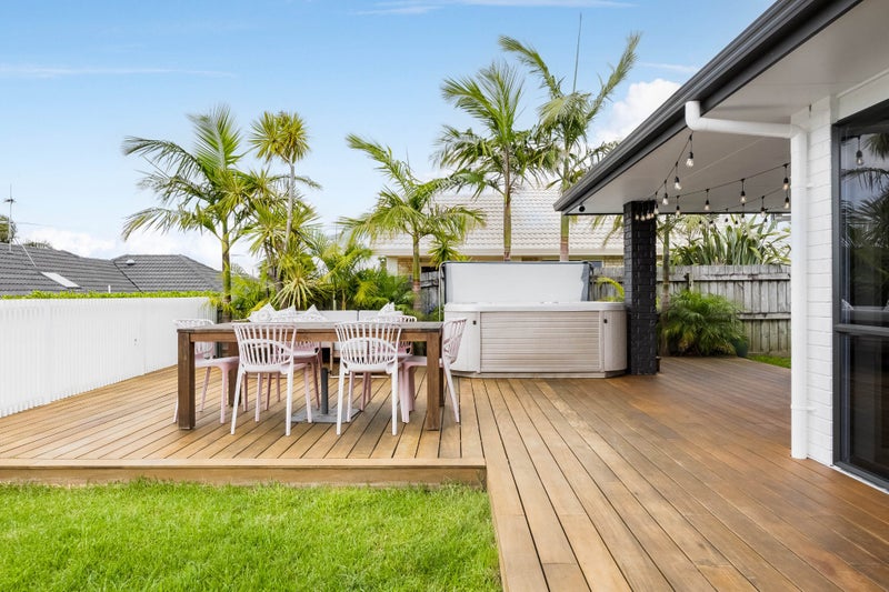 36 Kath Hopper Drive, Orewa, Orewa - Carousel 2