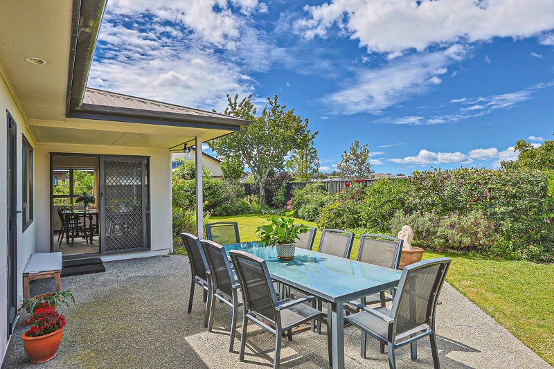 14 Pinotage Drive, Greenmeadows, Napier - Carousel 2