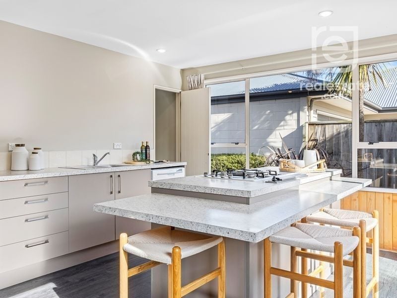 17 Sumner St, Spreydon, Christchurch City, Canterbury - Carousel 2