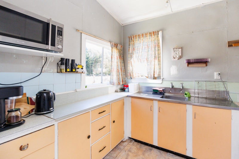 922 Tennent Drive, Linton, Palmerston North - Carousel 2