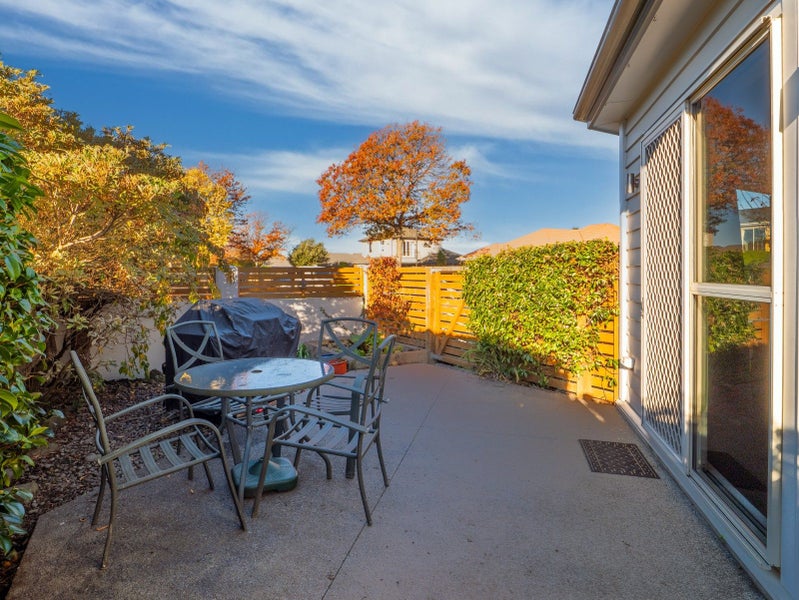 15 Sutton Place, Dallington, Christchurch - Carousel 25