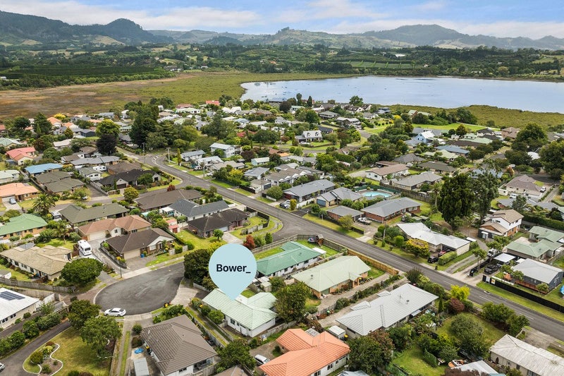 3A Atlanta Court, Katikati - Carousel 19