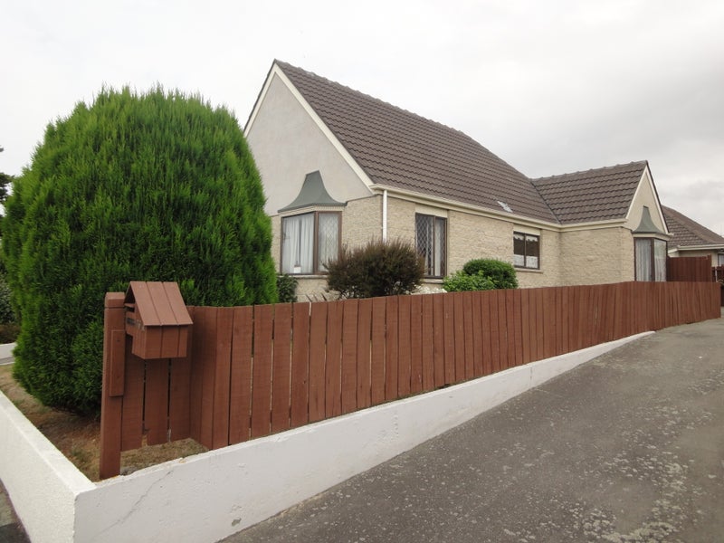 76A Grey Road, Timaru - Carousel 1