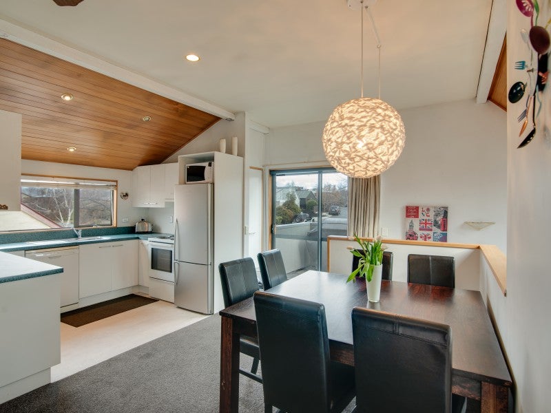 77A Devon Street, Arrowtown, Arrowtown - Carousel 2