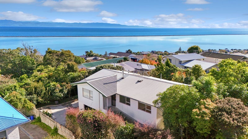 18 Wastney Terrace, Marybank, Nelson - Carousel 1