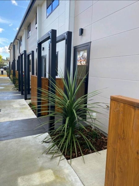 9/137 Tirimoana Road, Te Atatū South, Auckland - Carousel 1